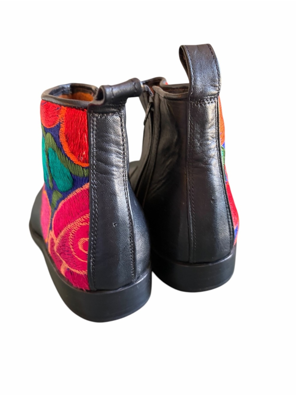Handmade leather Guatemala Teysha Floral Embroidered Ankle Boots 38 - Picture 2 of 11